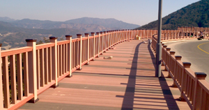 百妥木对于塑木护栏裂缝问题的分析