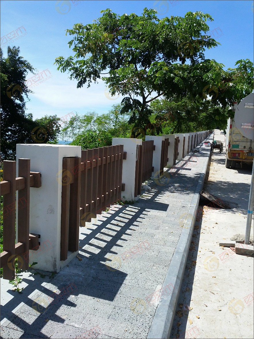海南太阳湾塑木护栏4