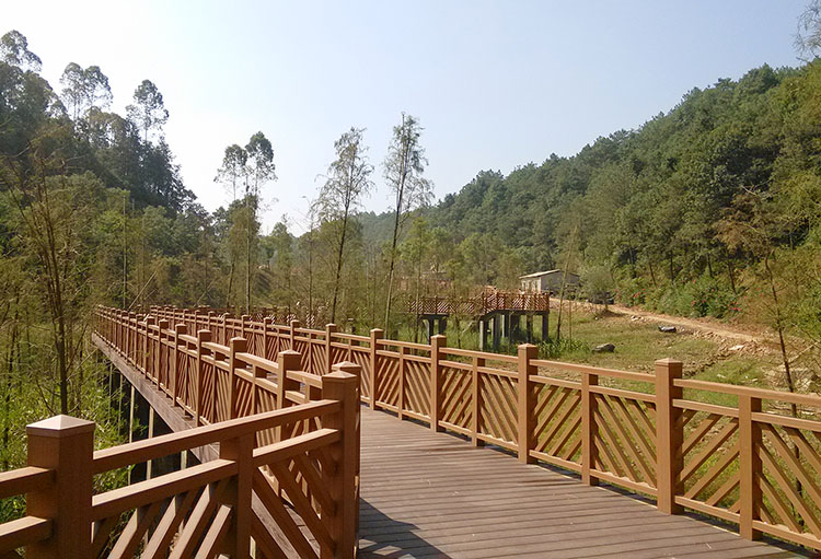 塑木地板的实用优势