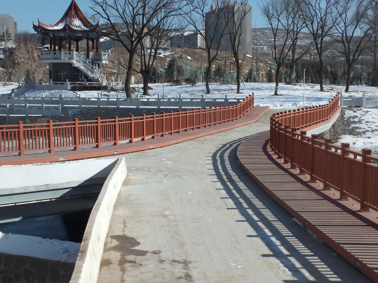 百妥木塑木护栏：一次安装，终身省心，告别年年维修的烦恼